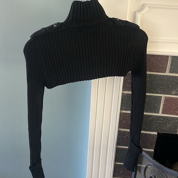 Wolford Super Crop Bolero Turtle Neck Sweater-Wool Blend - Picture 3 of 16
